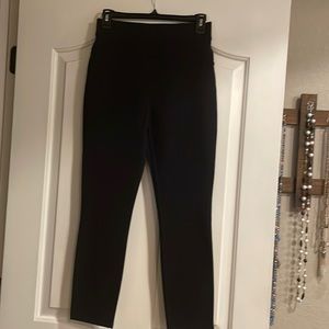 Spanx  ankle pants- never worn-size small